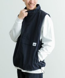 ITEMS URBANRESEARCH(アイテムズアーバンリサーチ（メンズ）)/ddp　Nylon Track Vest/BLK