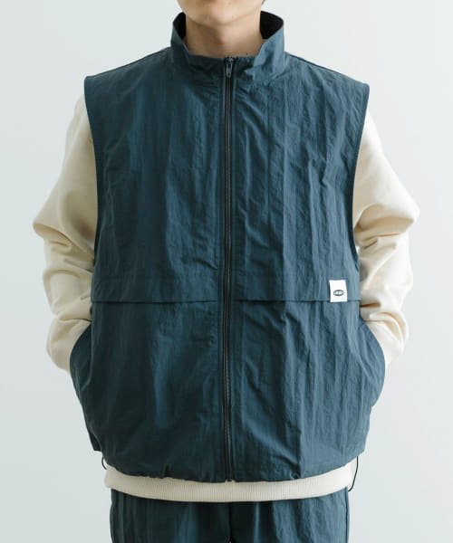 ITEMS URBANRESEARCH(アイテムズアーバンリサーチ（メンズ）)/ddp　Nylon Track Vest/BLU