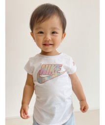 NIKE(NIKE)/トドラー(90－100cm) Tシャツ NIKE(ナイキ) NKG PRINTED CLUB TEE/WHITE