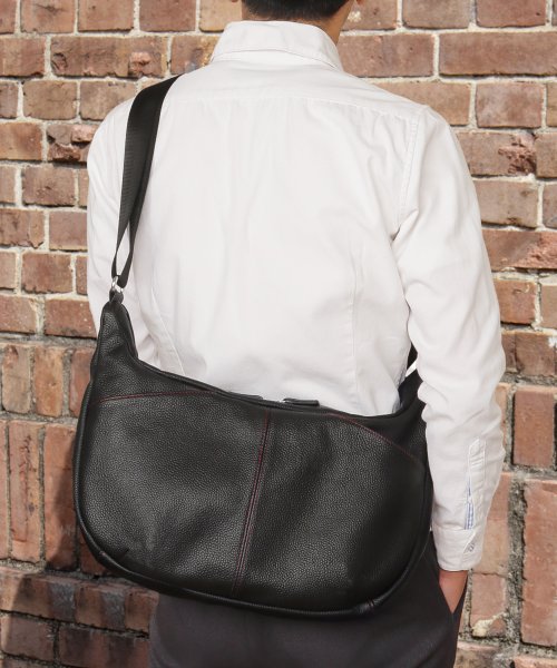ショルダーバッグ メンズ レザーバッグ レザーショルダー 舟形 肩掛け ななめ掛け A5 本革 DIABLO ディアブロ KA－2507 人気・おすすめ｜使いやすい・旅行におすすめ 品質保証 全国発送 日本国内発送・最短翌日お届け