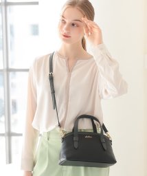 Clelia(クレリア)/ハンドバッグ レディース 2Way ショルダーバッグ 自立 本革 レザー 無地 上品 高級 Clelia クレリア Grage グラージュ  CL－51001/ブラック