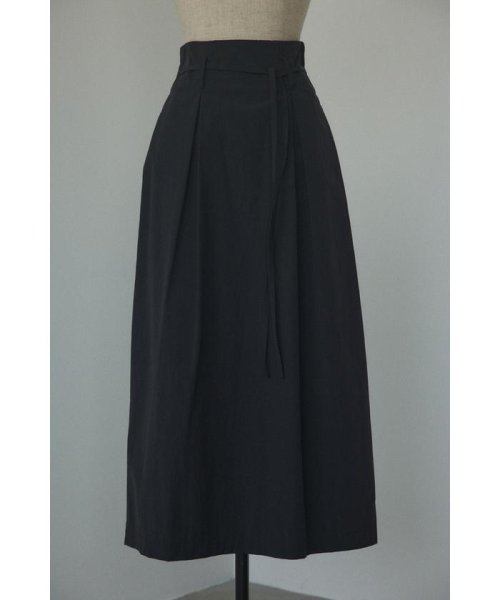 2tuck cocoon skirt cocoon