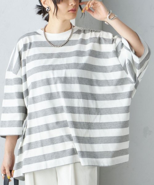 SHIPS WOMEN(シップス　ウィメン)/【SHIPS別注】onit:〈手洗い可能〉ボーダー ビッグ シルエット TEE◇/ライトグレー