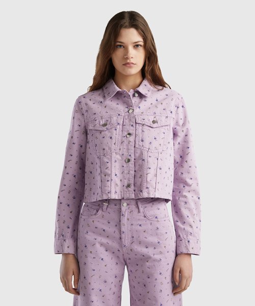 花柄プリントクロップド丈カラーデニムジャケット 海外モデル 　着用サイズ：S 国内M相当