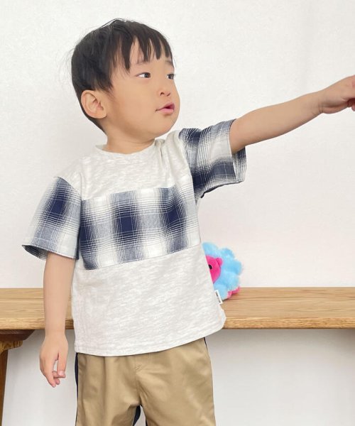 COMME CA ISM KIDS(コムサイズム（キッズ）)/オンブレーチェック使い 半袖Tシャツ(ベビーサイズ)/ライトベージュ