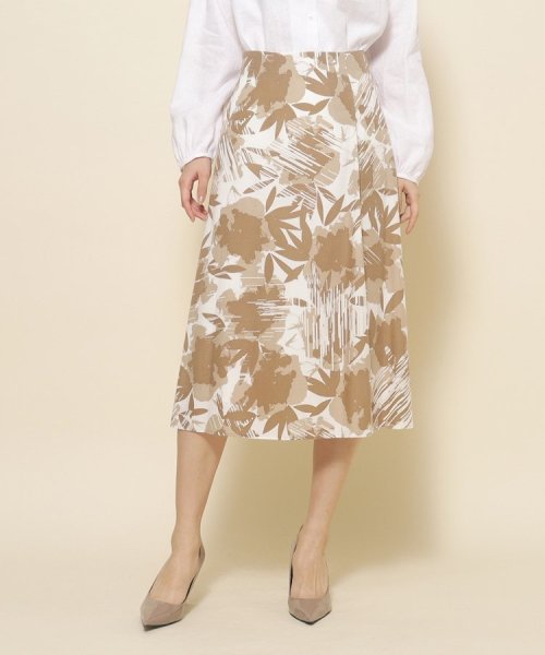 【洗える／花柄】ダイナミックな柄が映える フレアスカート Aラインスカート PET1253722986(9510円)