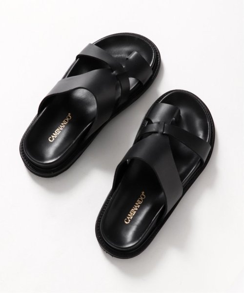 【CAMINANDO/カミナンド】THUMB LOOP SLIDES：サンダル VERMEIL par CAMINANDO/カミナンド