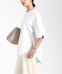 VERMEIL par iena(ヴェルメイユ　パー　イエナ)/【UJOH/ウジョー】Curve Hem Half Sleeve Tシャツ/ホワイト
