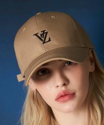 Varzar(バザール)/【Varzar / バザール】3D Monogram logo over fit ball cap キャップ 帽子/ベージュ