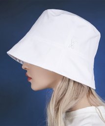 Varzar(バザール)/【Varzar/バザール】ハット バケットハット バケハ 帽子 コットン100% 紫外線対策 韓国 STUD DROP OVER FIT BUCKET HAT/ホワイト