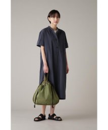 MHL.(エムエイチエル)/RECYCLE NYLON TAFFETA/OLIVE1