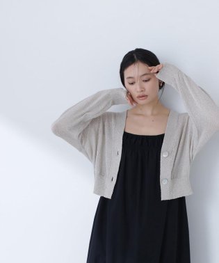 NATURAL BEAUTY BASIC/＜クロップドシアーニットシリーズ＞シェルボタンカーディガン/505950955