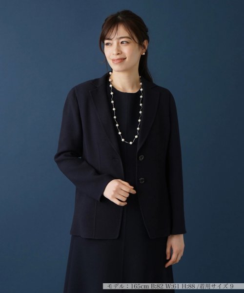テーラードジャケット 