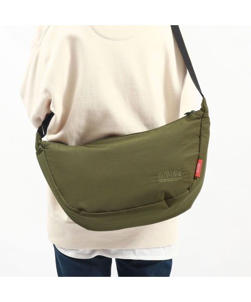 Manhattan Portage(マンハッタンポーテージ)/マンハッタンポーテージ ショルダーバッグ Manhattan Portage 斜めがけ B5 ナイロン 撥水 City Essentials MP2404PNT/オリーブ