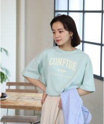 ad thie(アドティエ)/CONFIDE プリント カレッジロゴ ショート丈 サイドスリット コットン Tシャツ 半袖 ゆったり 春 夏/グリーン