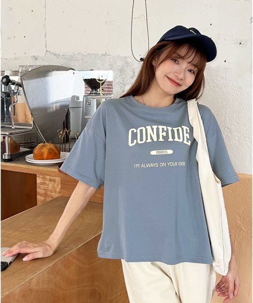 ad thie(アドティエ)/CONFIDE プリント カレッジロゴ ショート丈 サイドスリット コットン Tシャツ 半袖 ゆったり 春 夏/グレー系1