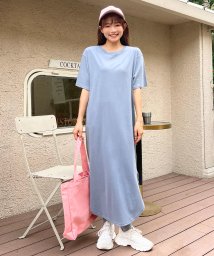 ad thie(アドティエ)/ラウンド スリット マキシ ワンピース コットン Tシャツ ロング 丈 半袖 カットソー ゆったり 春 夏/グレー