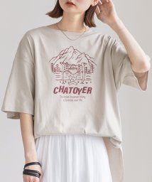 ad thie(アドティエ)/裾ラウンド・オーバーサイズ キャンプモチーフロゴTシャツ/ピンクベージュ