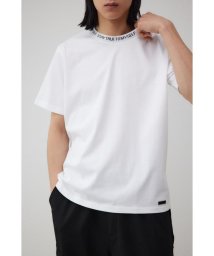 AZUL by moussy(アズールバイマウジー)/ネックジャガードロゴ半袖Tシャツ/WHT