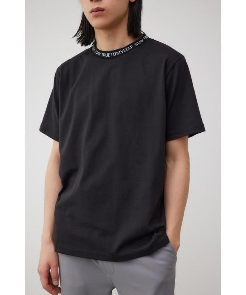 AZUL by moussy(アズールバイマウジー)/ネックジャガードロゴ半袖Tシャツ/BLK