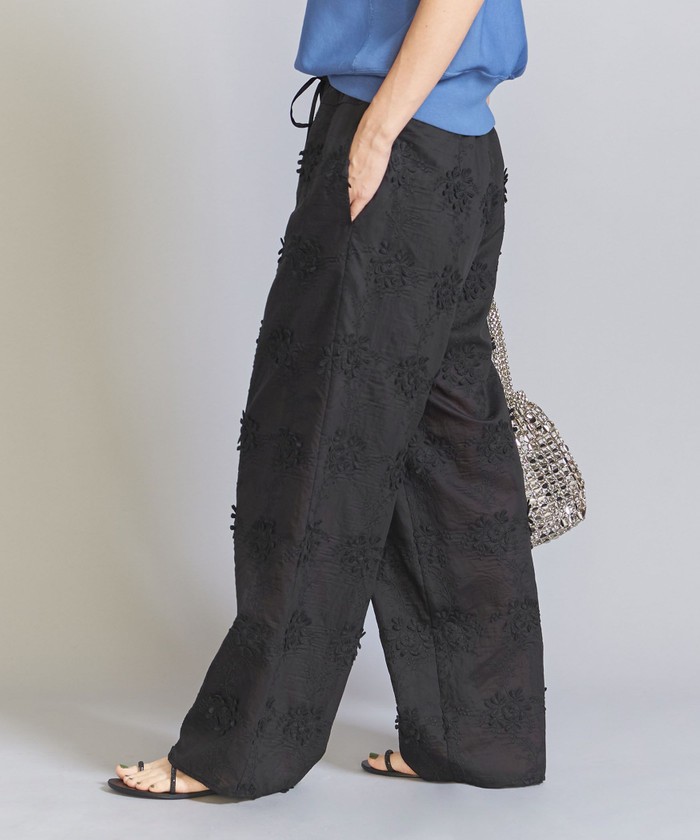 セルロースナイロン エンブロイダリー パンツ