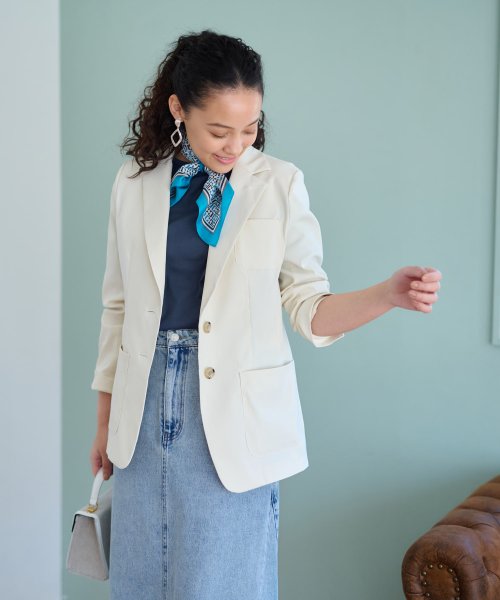 テーラードジャケット 