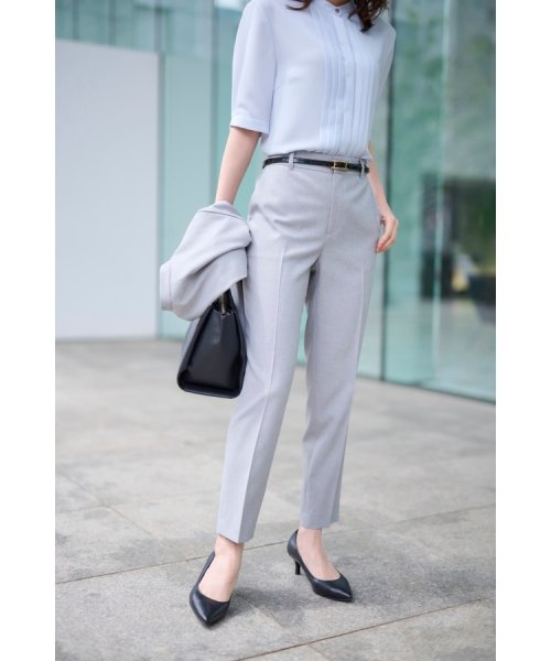 【セットアップ可能／清涼感／ウエストゴムあり】麻調　ドライテーパードパンツ ライトベージュ