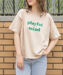 ad thie(アドティエ)/ロゴプリントTシャツ　Tシャツ　カットソー　トップス　半袖　レディース　ロゴ　カジュアル　コットン　お家コーデ　ロゴT　ゆったり　クルーネック　新色/アイボリー