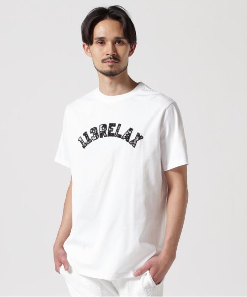 RoyalFlash(ロイヤルフラッシュ)/1PIU1UGUALE3 RELAX/PAISLEY LOGO T－SHIRT/ホワイト