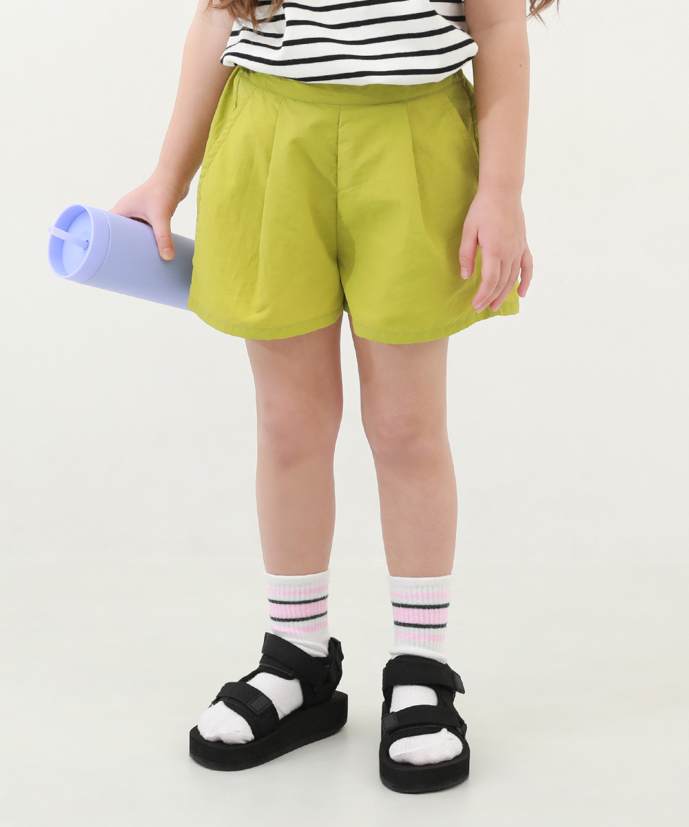 水はじく ナイロン タックショートパンツ(水陸両用) 子供服 キッズ 女の子 ボトムス ハーフパンツ ショートパンツ