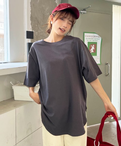 ad thie(アドティエ)/裾 ラウンド Tシャツ 半袖 スリット 無地 コットン 100 綿 ゆったり ロング チュニック ロンT/チャコールグレー