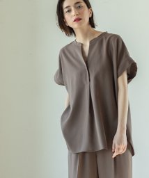 OPAQUE.CLIP(オペークドットクリップ)/≪7color/SS－LLsize≫ スキッパーブラウス/セットアップ対応【防シワ/洗濯機洗い可】/ブラウン（843）