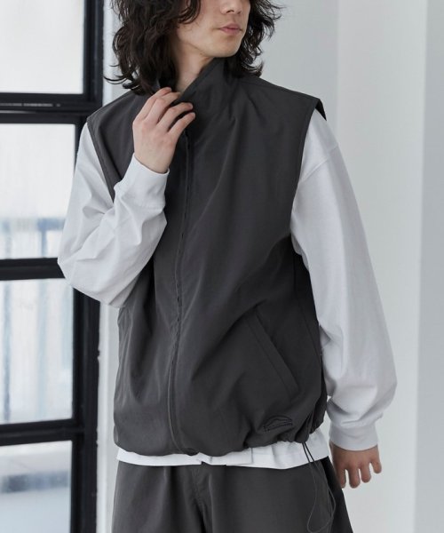 coen(coen)/【C.Mt】FUNCTION　OVER　VEST/DK.GRAY