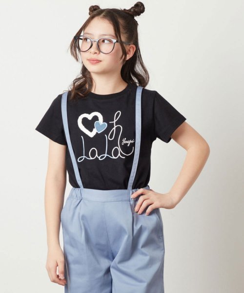 a.v.v(KID'S)(アー・ヴェ・ヴェキッズ)/[140－150]モチーフロゴＴシャツ　/ブラック