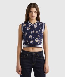 BENETTON (women)(ベネトン（レディース）)/花柄モチーフ総柄ショート丈ノースリーブコットン100%ニットトップス/ネイビー