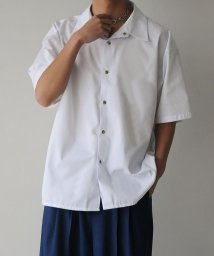 Nilway(ニルウェイ)/スナップボタン半袖レギュラーカラーシャツ/ホワイト
