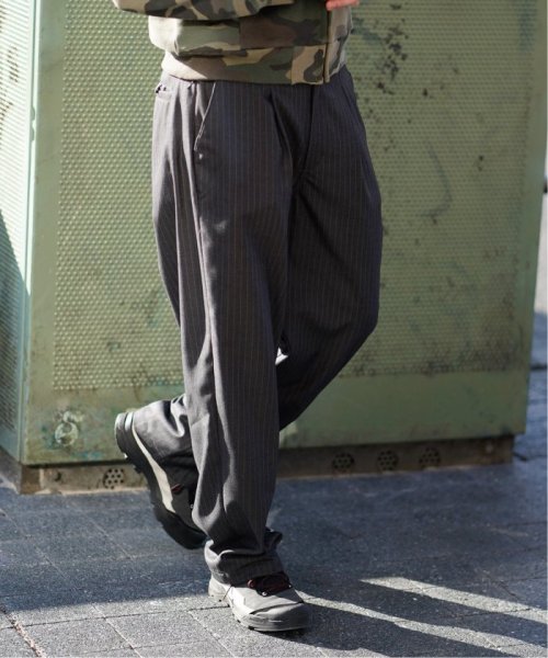 PULP(パルプ)/UTILITY PINSTRIPE SLACKS/グレー