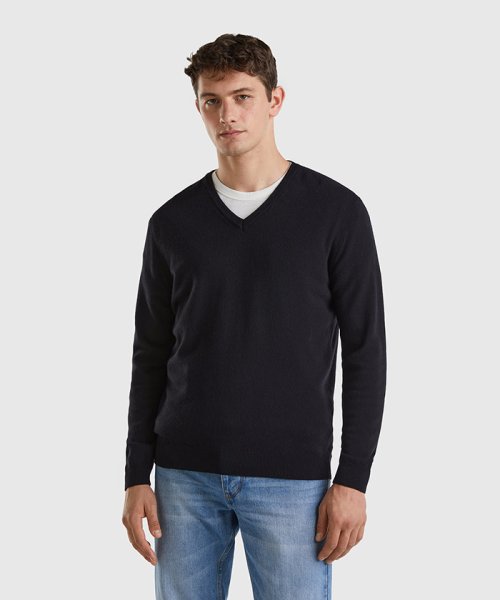 BENETTON (mens)(ベネトン（メンズ）)/ピュアメリノウールVネックニットセーター/ブラック