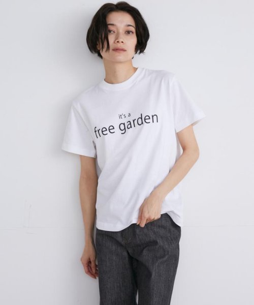 I.T.'S. international(イッツインターナショナル)/It's a free garden ロゴプリントTシャツ/ホワイト