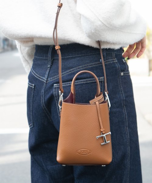 TODS(トッズ)/TOD'S トッズ Tタイムレス マイクロ ハンド バッグ 斜めがけ ショルダー バッグ 2WAY レザー/ブラウン