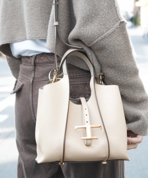TODS トッズ Tタイムレス ミニ ハンド バッグ 斜めがけ ショルダー バッグ 2WAY レザー バッグ