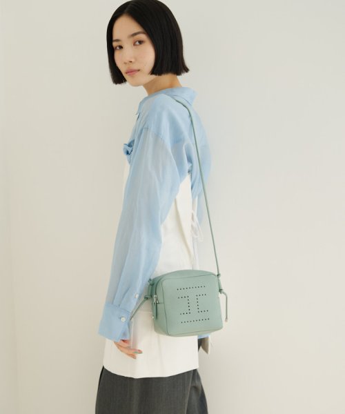 コンフェット CERVO コンフェット