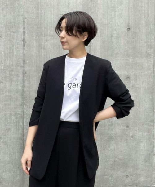 ノーカラージャケット 