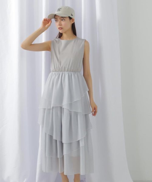 スムースドッキングボリュームアシメワンピース 商品説明一枚でスタイルが決まる！スムースカットソーとシアースカートをドッキングしたレディなワンピースです。配色の効いた E1438215098(11000円)