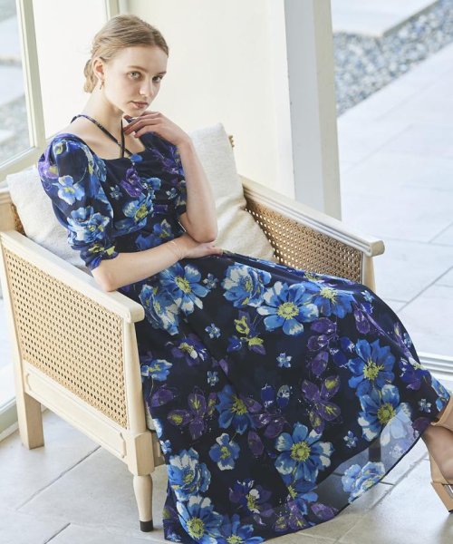 ファンシーフラワーバストギャザーワンピース 