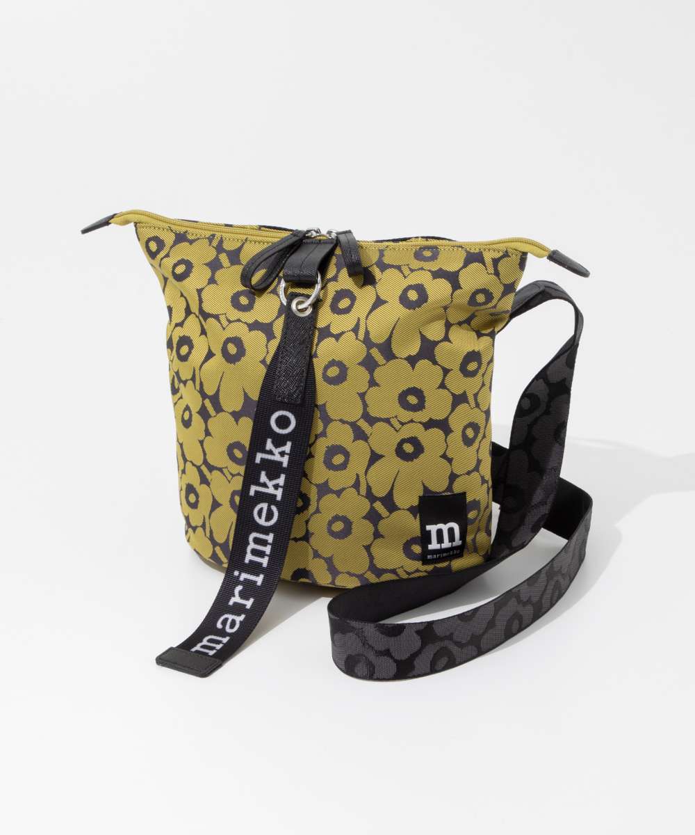 マリメッコ Marimekko 092702 ショルダーバッグ Carry All Unikko レディース バッグ クロスボディ ナイロン 斜め掛け 肩掛け マリメッコ Marimekko 092702 ショルダーバッグ Carry All Unikko レディース バッグ クロスボディ ナイロン 斜め掛け 肩掛け
