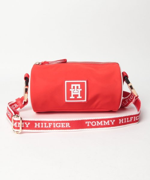 TOMMY HILFIGER(トミーヒルフィガー)/モノタイプナイロンクロスボディバッグ/レッド