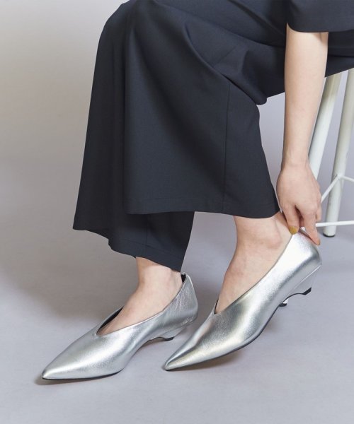 レザー カット ポインテッドパンプス あらかじめご了承ください