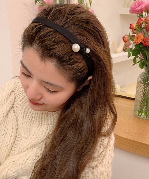 shoppinggo(ショッピングゴー)/カチューシャ パール 大人 ヘアバンド ヘッドアクセサリー シック 太め ヘアアクセ 結婚式 二次会 ウェディング ストーン/ブラック