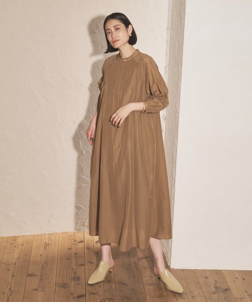 【Audrey and John Wad】インナー付き7分袖フレアワンピース 